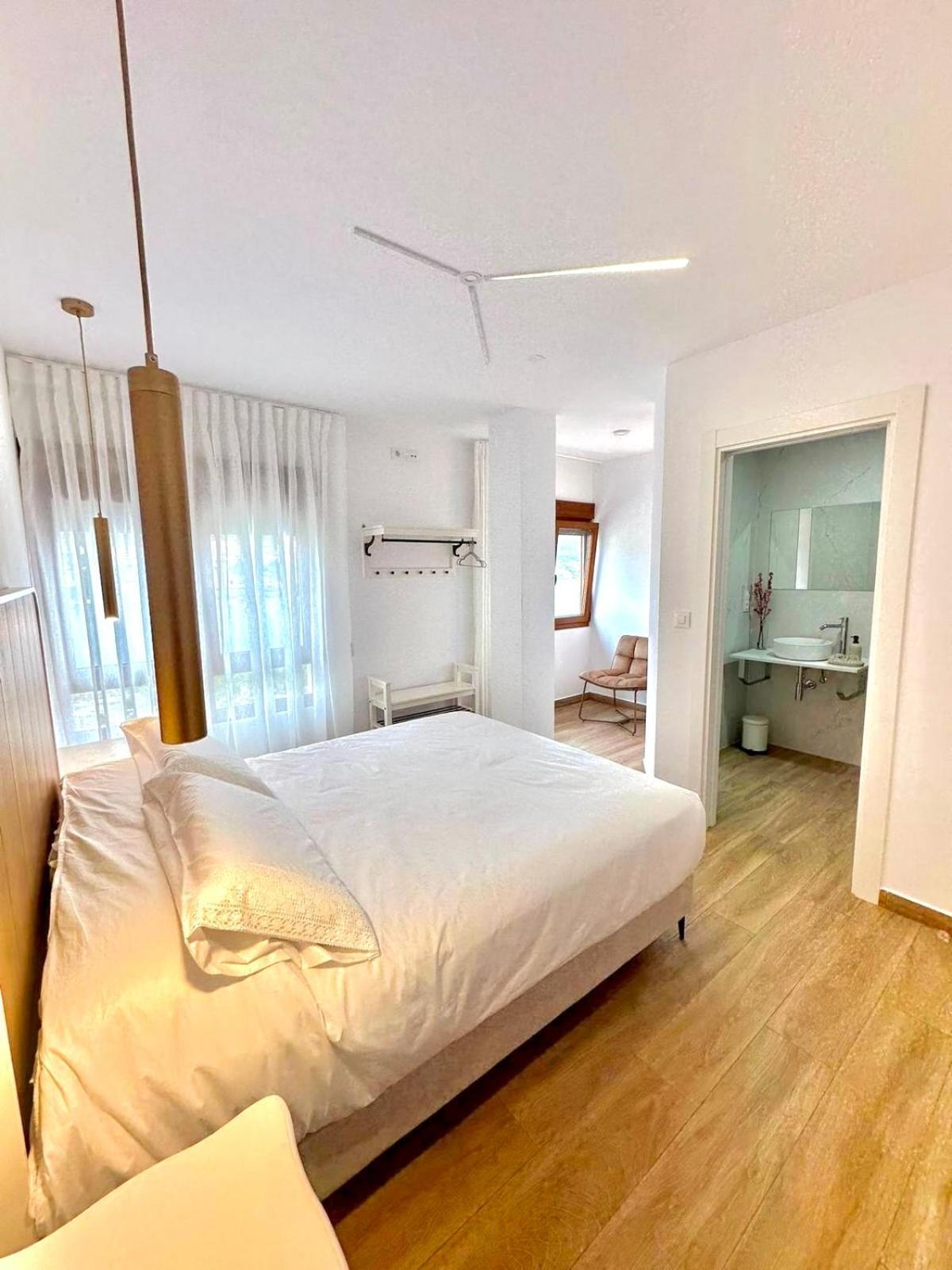 Pension Beiramar Cee Esterno foto